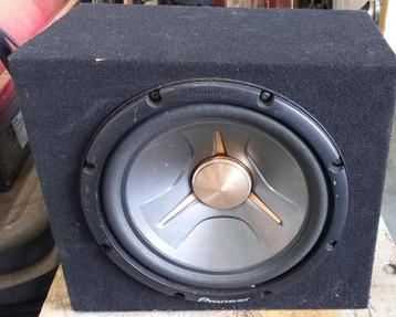 subwoofer beschikbaar voor biedingen