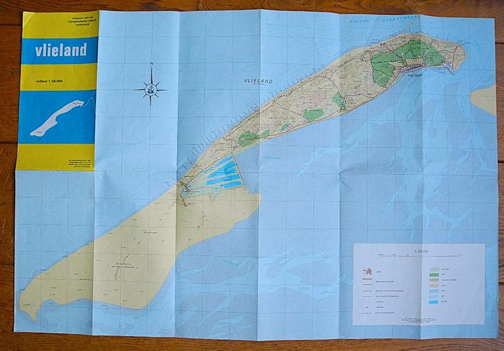 Plattegronden en informatie boekjes Vlieland en Terschelling, Boeken, Atlassen en Landkaarten, Zo goed als nieuw, Overige typen