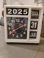 Seniorenklok met duidelijke cijfers, Huis en Inrichting, Woonaccessoires | Klokken, Ophalen of Verzenden, Nieuw, Analoog, Wekker of Tafelklok