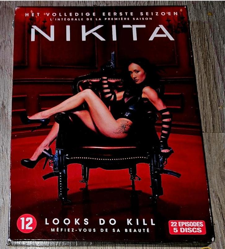 Nikita - Seizoen 1 - 5DVD Boxset, Cd's en Dvd's, Dvd's | Tv en Series, Zo goed als nieuw, Actie en Avontuur, Boxset, Vanaf 12 jaar