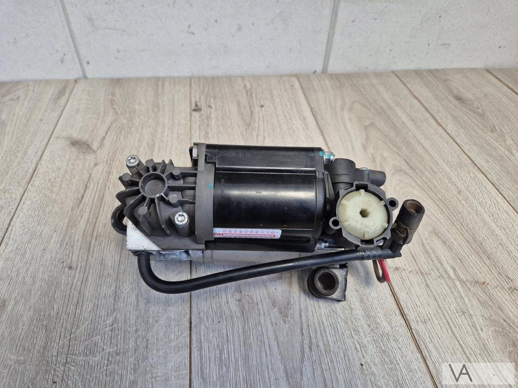 Mercedes E klasse W211 / S W220 compressor luchtvering €150, Ophalen of Verzenden, Gebruikt, Mercedes-Benz