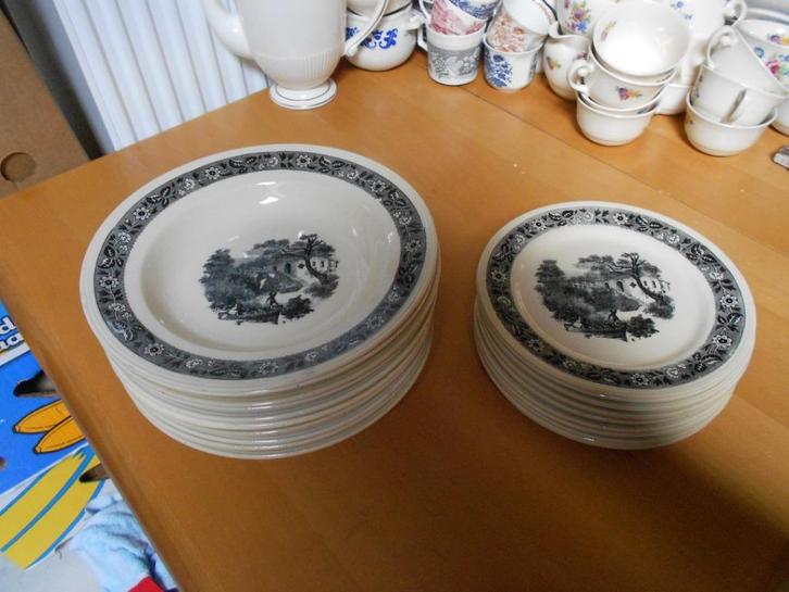 serviesdelen malines van boch la louviere, Antiek en Kunst, Antiek | Servies los, Ophalen of Verzenden