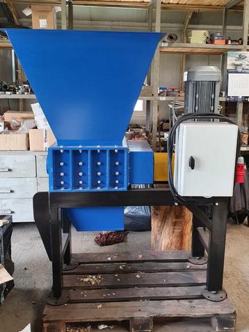 Schredder RF-195/400/7,5 KW, Pools, beschikba -8% beschikbaar voor biedingen