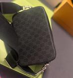 Gucci schoudertas, Sieraden, Tassen en Uiterlijk, Tassen | Schoudertassen, Ophalen of Verzenden, Zo goed als nieuw, Zwart