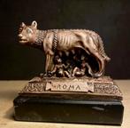 Vintage Tafelbeelf WOLF of ROME, Verzenden