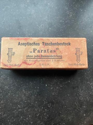 Antiek Aseptisch Taschebesteck "Paratus" beschikbaar voor biedingen