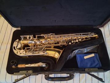 Yamaha YAS-23 altsaxofoon met top tone polsters beschikbaar voor biedingen