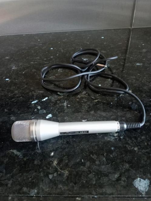 AKAI Handmicrofoon type ADM 45 of 4S met 2 meter kabelsnoer, Muziek en Instrumenten, Microfoons, Zo goed als nieuw, Zangmicrofoon