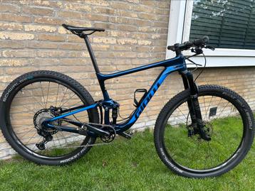 Giant advanced pro 1 beschikbaar voor biedingen