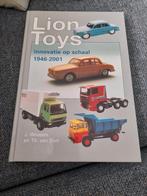 Lion toys  boekje 1946-2001, Ophalen of Verzenden, Zo goed als nieuw