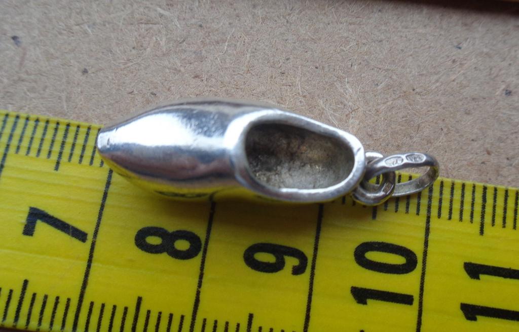 zilveren massief grote bedel klomp [320], Overige merken, Verzenden, Zo goed als nieuw, 1 bedel