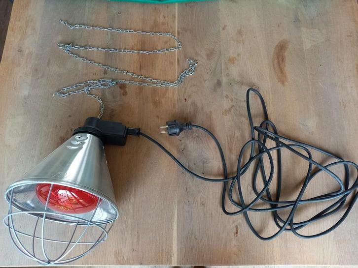 Warmtelamp armatuur met lamp en ophangketting, Dieren en Toebehoren, Overige Dieren-accessoires, Zo goed als nieuw, Ophalen of Verzenden