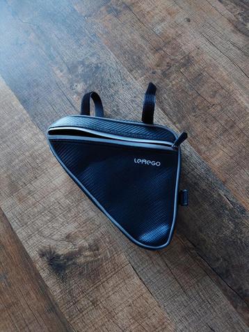Lemego Fietstas Frame - Waterdicht & Reflecterend beschikbaar voor biedingen