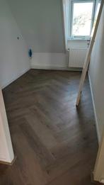 Vloeren & Binnenwerk-Laminaat-PVC-Tegelwerk-Vissengraat, Tapijt of Kunststof