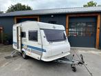 Hobby 400 De Luxe Caravan met Voortent & Luifel, Caravans en Kamperen, Caravans, Vast bed, 75 kg, Hobby, Bedrijf