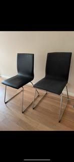 Vier eetstoelen (twee stof, twee nepleer), Huis en Inrichting, Stoelen, Ophalen of Verzenden, Zo goed als nieuw, Vier