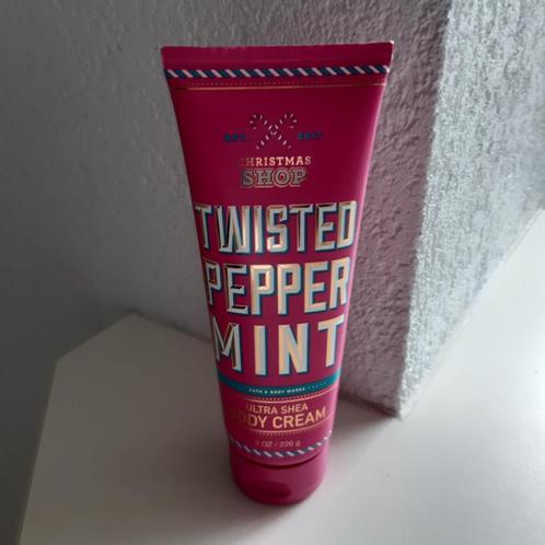 Bath & Body Works Christmas Peppermint Body Cream, Sieraden, Tassen en Uiterlijk, Uiterlijk | Lichaamsverzorging, Zo goed als nieuw