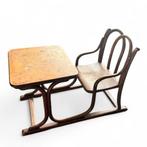 Antiek schoolbankje, Thonet stijl, Antiek en Kunst, Antiek | Meubels | Stoelen en Banken, Ophalen of Verzenden