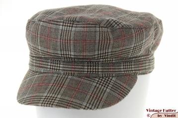 Vintage Katoenen pet grijs met rood en blauw geruit 56 beschikbaar voor biedingen