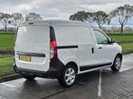 DACIA DOKKER 1.5 l1 airco navi euro6, Auto's, Dacia, Gebruikt, Euro 6, Wit