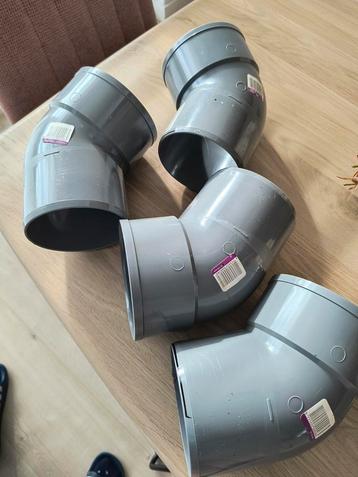 Martens bocht pvc koppelstuk afvoerbuis grijs nieuw 110 4x beschikbaar voor biedingen