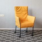 12 Montis Chaplin eetkamerstoelen saffraan geel, verrijdbaar, Niet ingevuld, Zwart, Niet ingevuld, Leer