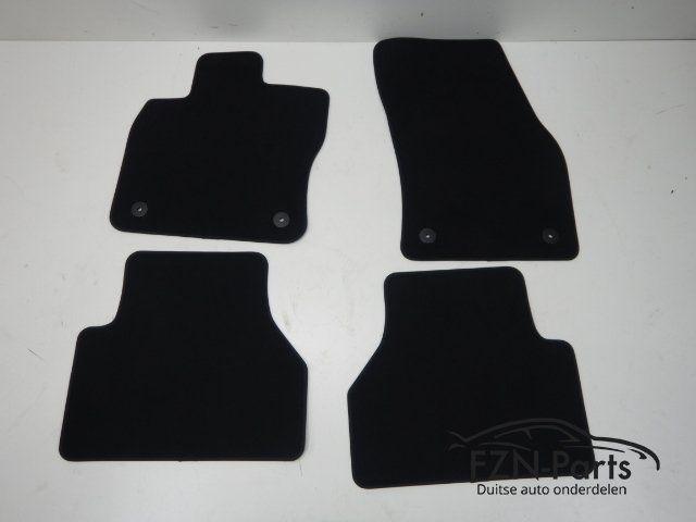VW Caddy 2K8 Mattenset Vloermatten 2K863012, Auto-onderdelen, Interieur en Bekleding, Gebruikt, Ophalen of Verzenden