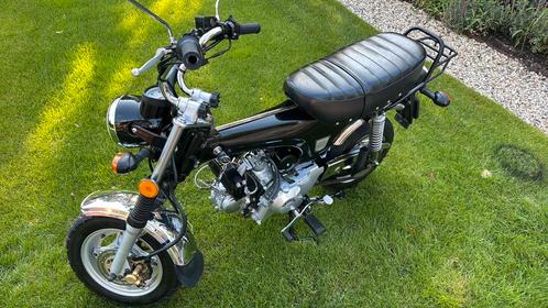 Skyteam Skymax 50 / Honda dax 73km!!!! / bromfiets camper, Fietsen en Brommers, Brommers | Overige merken, Zo goed als nieuw, Maximaal 45 km/u