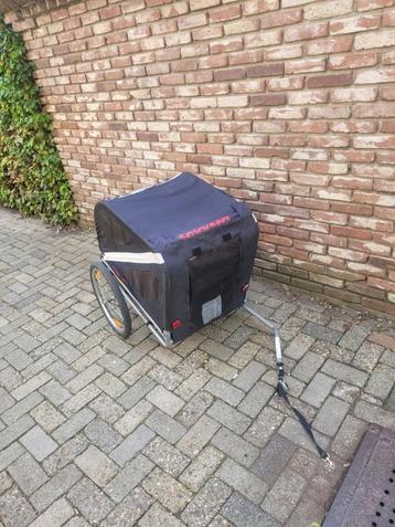 Hondenkar Max 15kg  beschikbaar voor biedingen