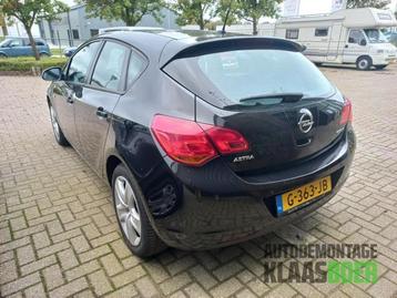 Achterklep van een Opel Astra (GBG) beschikbaar voor biedingen