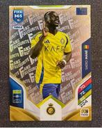 Panini Fifa365 2026  FANS’ FAVOURITE   SADIO MANÉ   AL-NASSR, Verzenden, Zo goed als nieuw, Plaatje