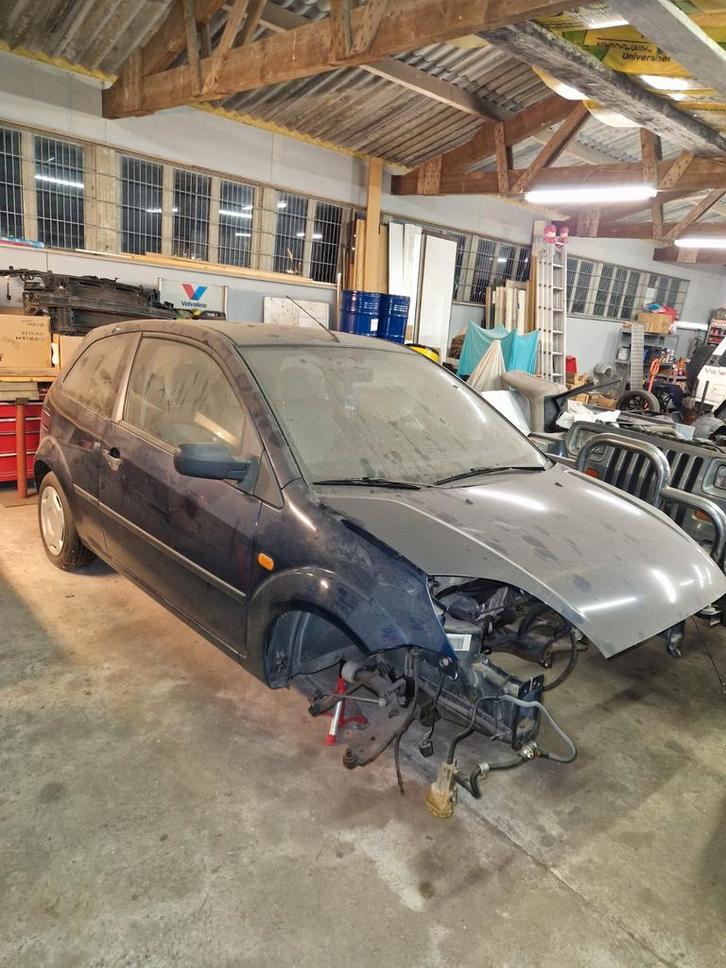 Ford Fiesta onderdelen - Voor loop of sloop, Auto-onderdelen, Carrosserie en Plaatwerk, Deur, Ford, Voor, Ophalen of Verzenden