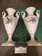 Twee Kaiser vazen met vogelmotief porselein Alka Kunst Aboth, Antiek en Kunst, Ophalen of Verzenden
