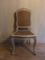 Franse houten kuif stoel, Ophalen