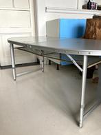 EUROTRAIL CROUZET campingtafel, Caravans en Kamperen, Kampeermeubelen, Ophalen, Zo goed als nieuw, Campingtafel
