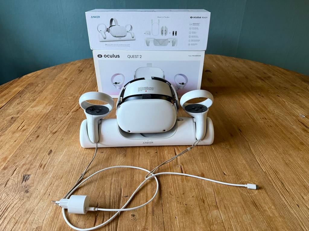 Oculus Quest 2 (256GB) + Anker Dock + BoboVr headstrap, Ophalen of Verzenden, Zo goed als nieuw