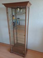 Mooie houten vitrinekast met glazen planken, Huis en Inrichting, Ophalen, Minder dan 50 cm, Eikenhout, Klassiek