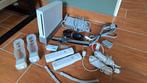 Nintendo Wii - Complete set!, Spelcomputers en Games, Spelcomputers | Nintendo Wii, Ophalen, Gebruikt, Met 2 controllers