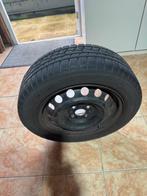 Winterbanden metalen velg 185/60 R15, Ophalen, Gebruikt, 15 inch, Banden en Velgen