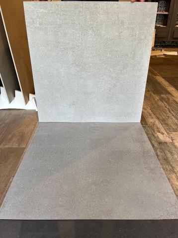 Vloertegel Astor grey 80x80cm 1ste keus door en door €35 m2 beschikbaar voor biedingen