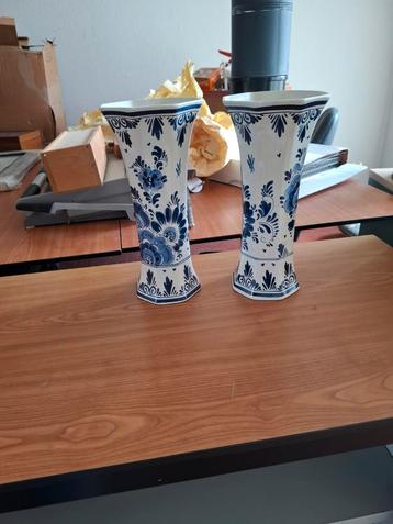 Set van 2 Delfts Blauw vasen beschikbaar voor biedingen