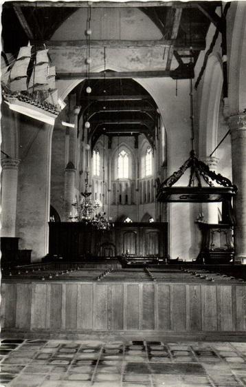 Brouwershaven - Interieur Herv. Kerk - ongelopen