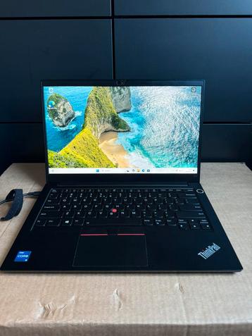 Lenovo ThinkPad E14 gen 2 | i5-1135G7 | vlek in scherm beschikbaar voor biedingen