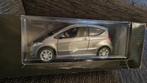 Mercedes-Benz A-Classe 3-deurs donkergrijs Maisto, 1:18, Hobby en Vrije tijd, Modelauto's | 1:18, Ophalen of Verzenden, Zo goed als nieuw