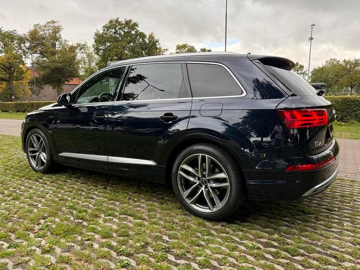 Audi Q7 3.0 TDI 374pk E-tron Quattro Tiptronic 2016 Blauw, Auto's, Audi, Particulier, Q7, 4x4, ABS, Achteruitrijcamera, Adaptieve lichten