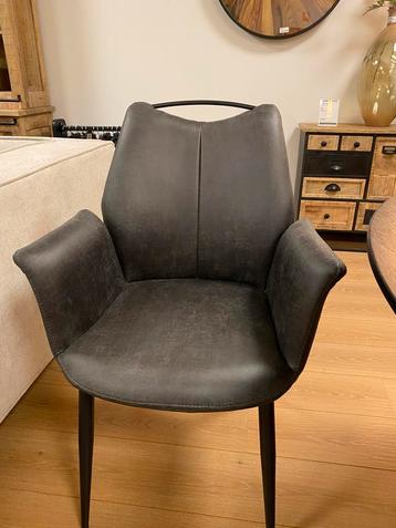 Super leuke armstoelen (set van 4) microleder beschikbaar voor biedingen
