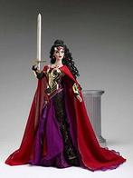 Tonner The Queen of Swords, Verzamelen, Ophalen of Verzenden, Nieuw, Fashion Doll