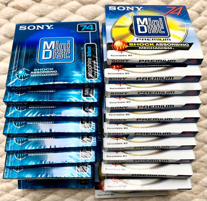 NOS Sony MD 74 Minidisc Premium Sapphire Blue Mini discs OVP, Audio, Tv en Foto, Walkmans, Discmans en Minidiscspelers, Minidisc-recorder