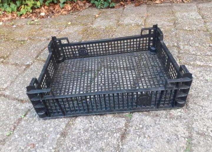 Plastic kunststof krat kratten bak stapelbaar stapelbak, Huis en Inrichting, Woonaccessoires | Kisten, Gebruikt, Kunststof, Ophalen of Verzenden