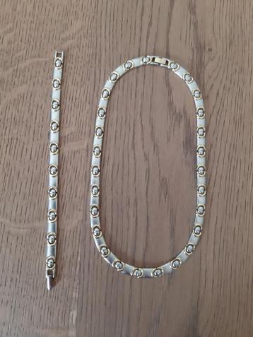Leuke ketting / halsketting + armband beschikbaar voor biedingen